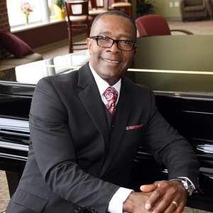 Meet your Posher, Dudley